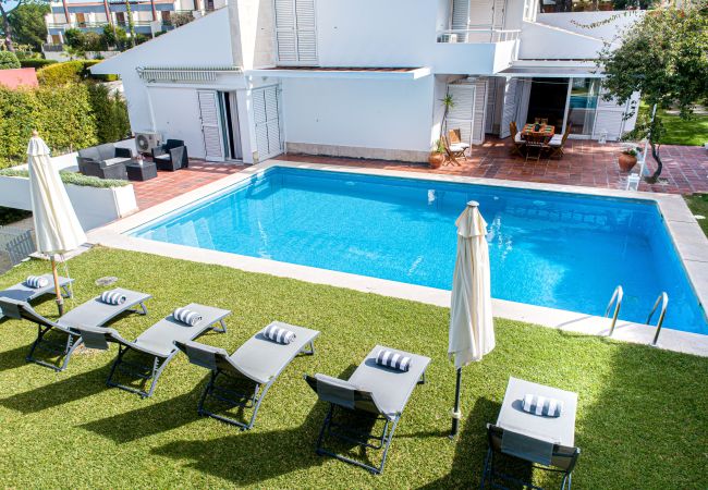 Villa em Península de Tróia - Villa Yara Villa em Península de Tróia - Villa Yara