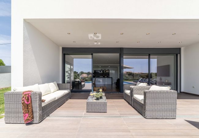 Villa em Aldeia do Meco - Villa Bahia Villa em Aldeia do Meco - Villa Bahia