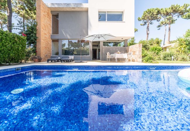 Villa em Herdade da Aroeira - Villa Jasmine Villa em Herdade da Aroeira - Villa Jasmine