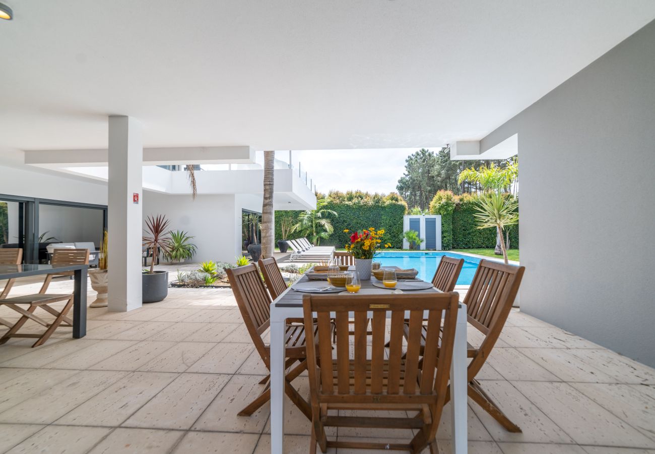 Villa em Aroeira - Villa Mirage