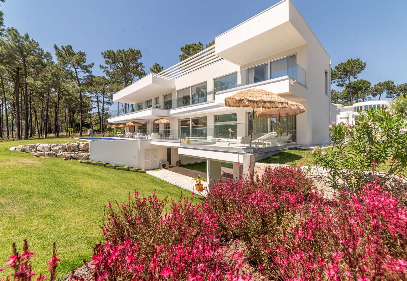 Villa em Herdade da Aroeira - Villa Les Iris
