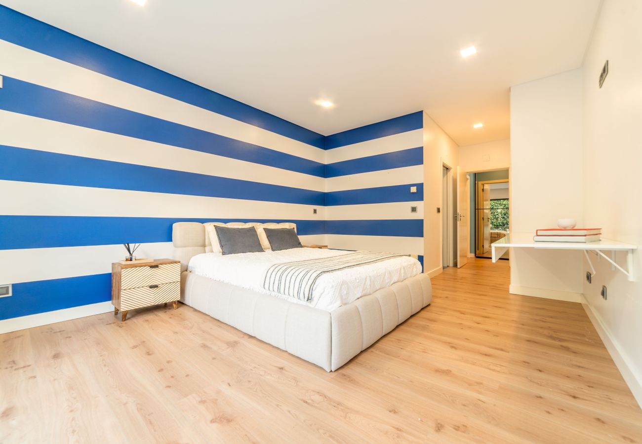 Villa em Herdade da Aroeira - Villa Maria