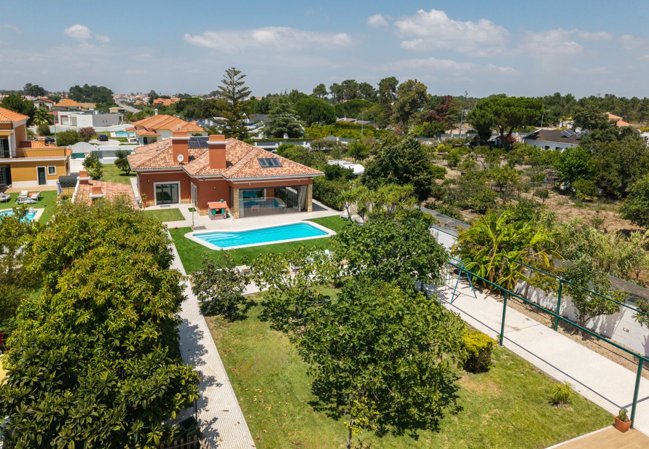Villa em Quinta do Conde - Villa Aura