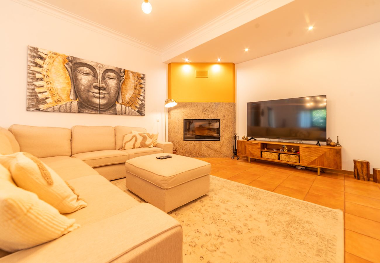 Villa em Quinta do Conde - Villa Aura