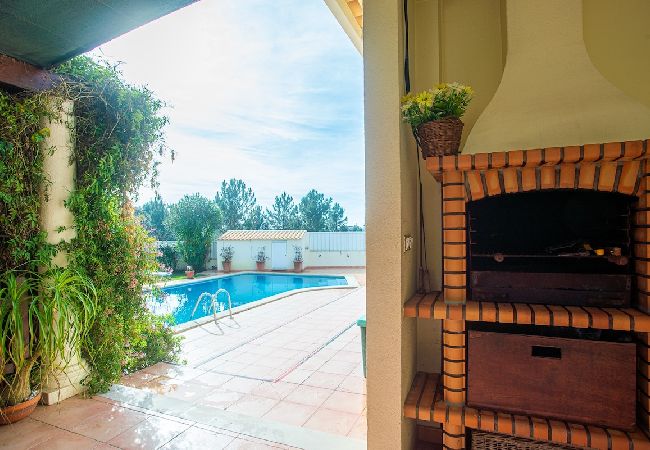Villa in Azeitão - Villa Alegre Villa in Azeitão - Villa Alegre