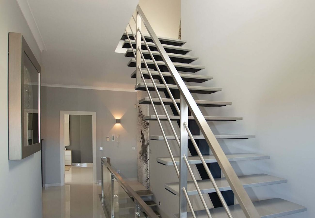 Villa in Lagoa de Albufeira - Happy Villa