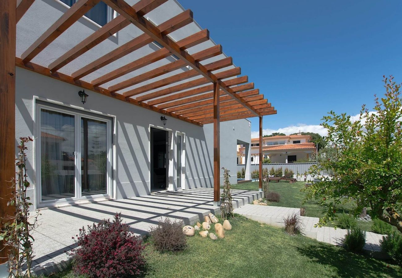Villa in Lagoa de Albufeira - Happy Villa