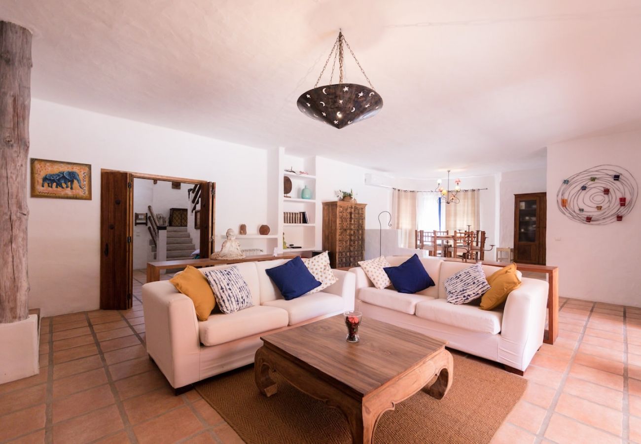 Villa in Herdade da Aroeira - Villa Bambu