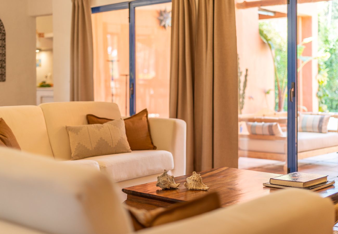 Villa in Herdade da Aroeira - Villa Bambu