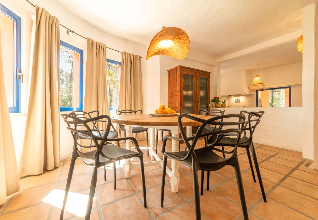 Villa in Herdade da Aroeira - Villa Bambu