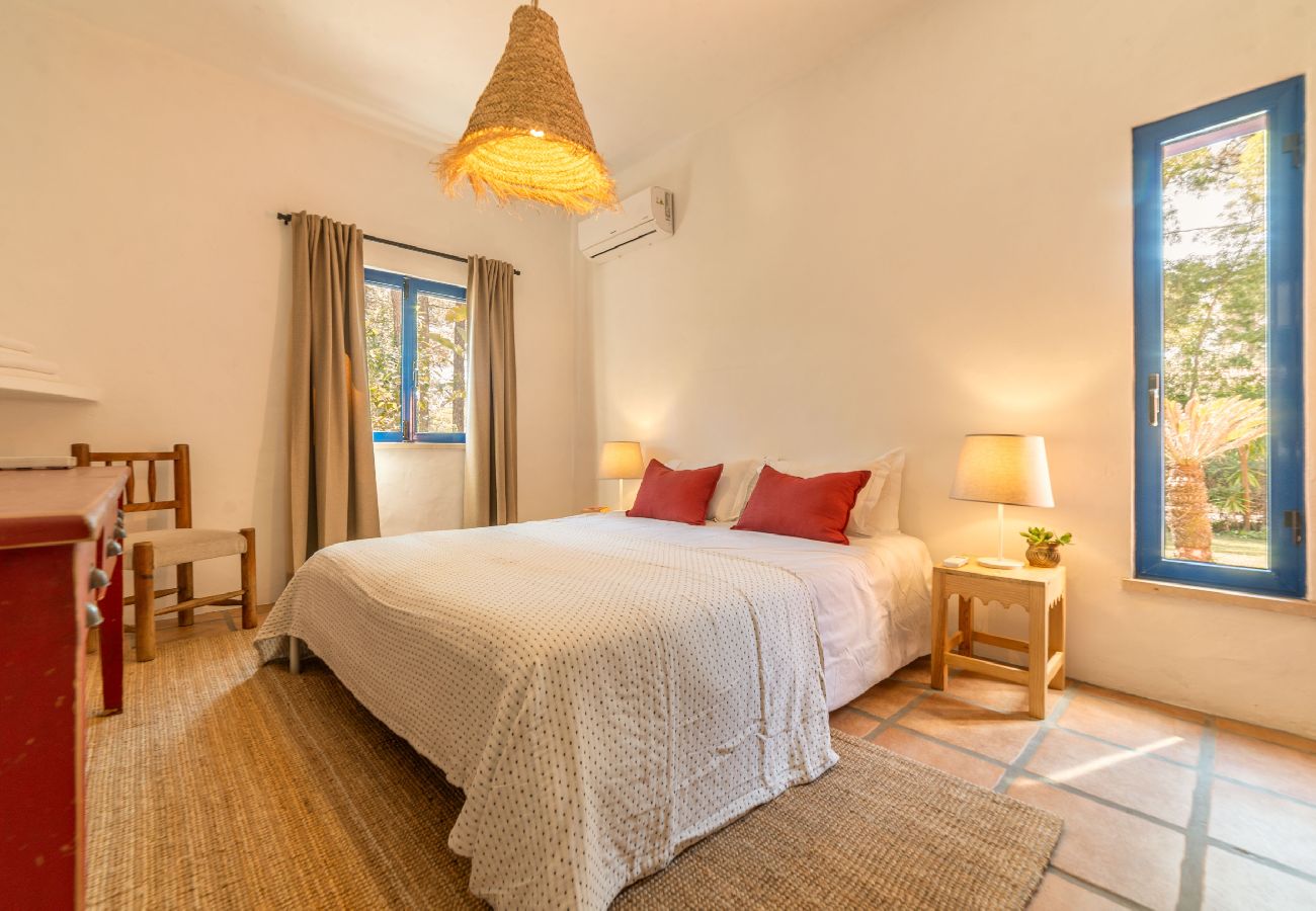 Villa in Herdade da Aroeira - Villa Bambu