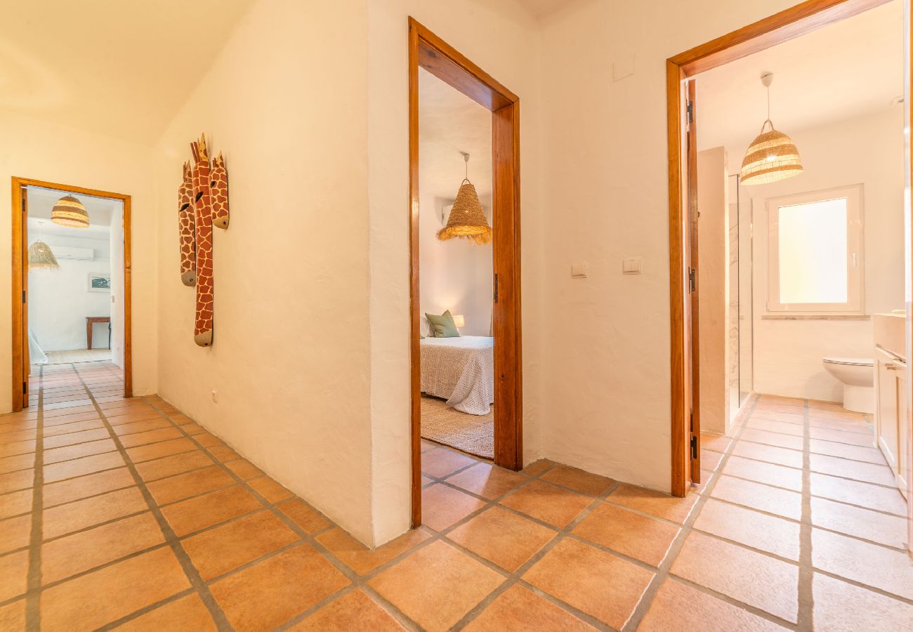 Villa in Herdade da Aroeira - Villa Bambu
