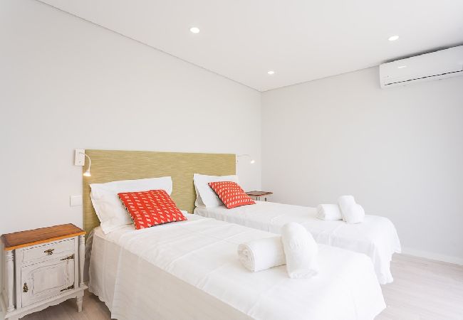 Villa in Charneca de Caparica - Villa Mena Villa in Charneca de Caparica - Villa Mena