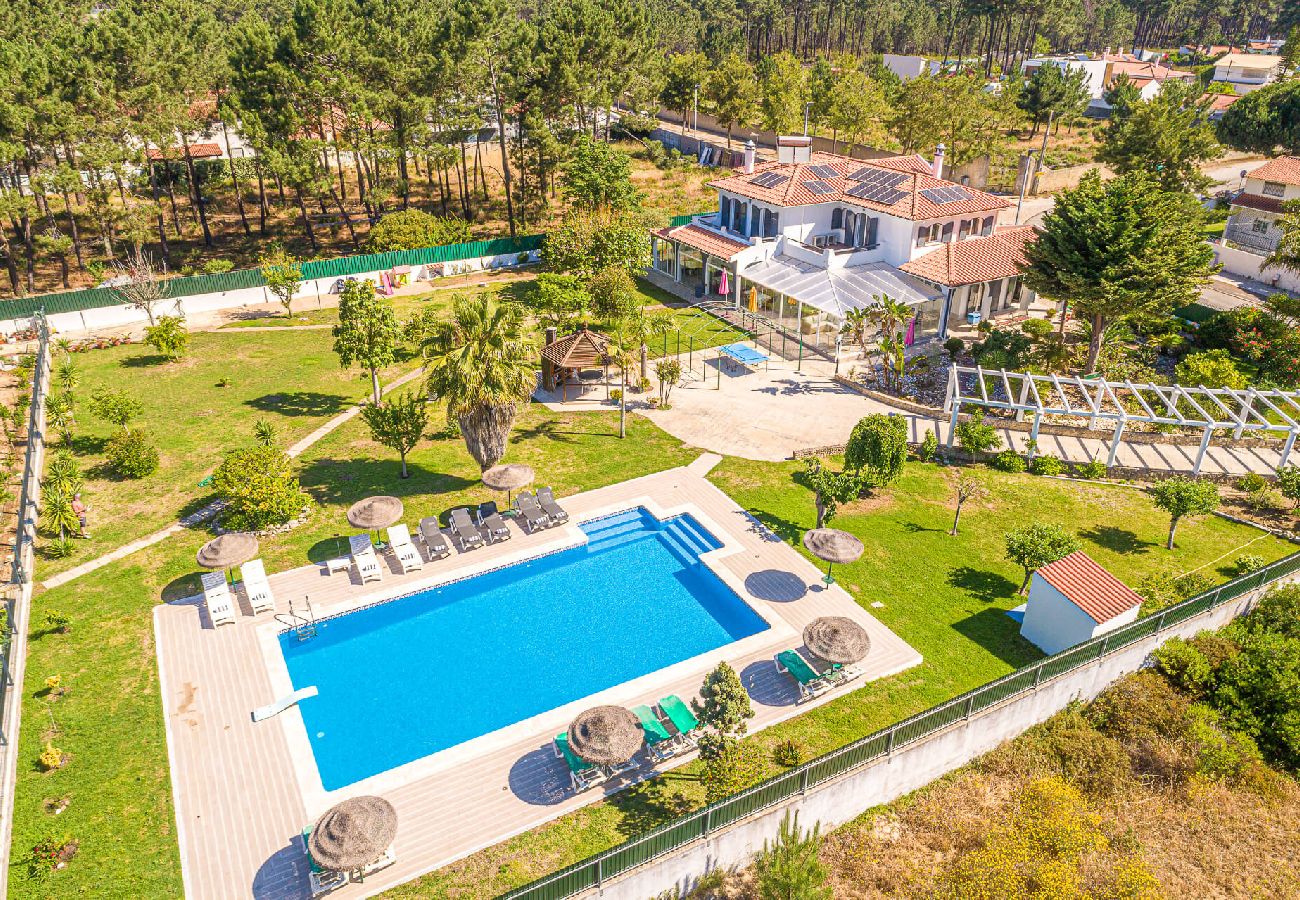 Villa in Aroeira - Villa Buganvilia