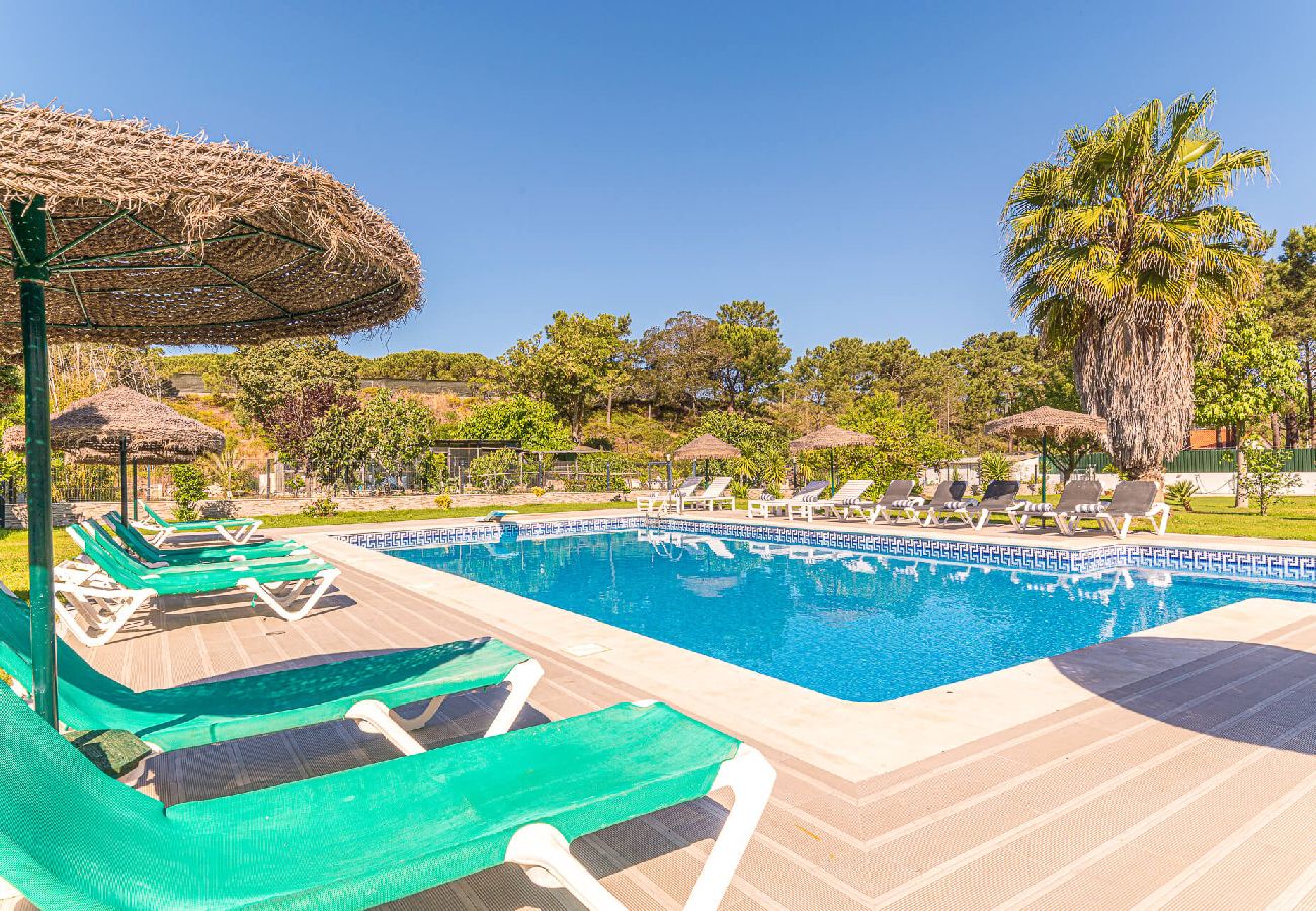 Villa in Aroeira - Villa Buganvilia