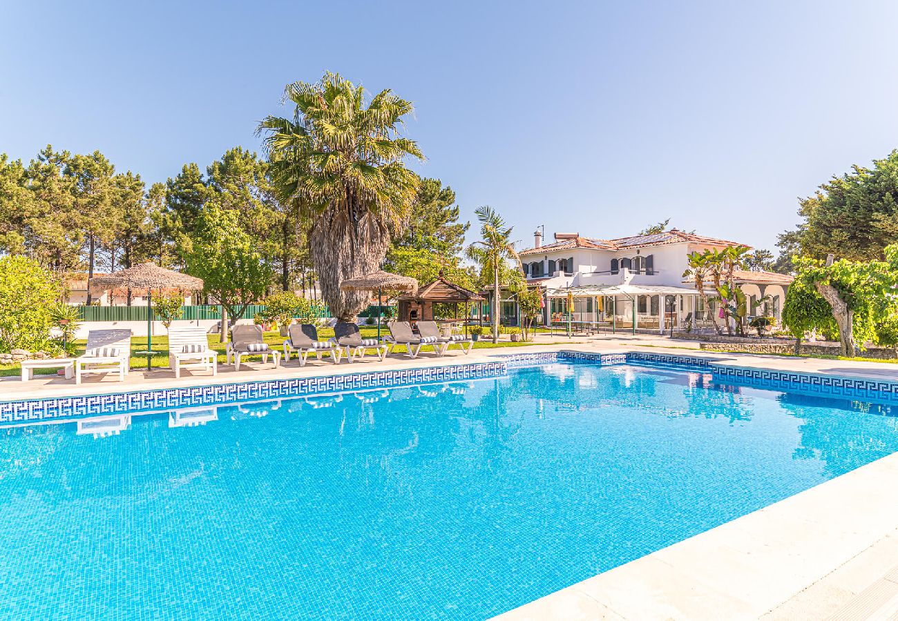 Villa in Aroeira - Villa Buganvilia
