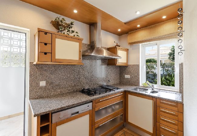 Villa in Quarteira - Villa Sara Villa in Quarteira - Villa Sara