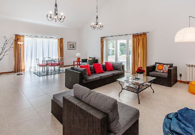 Villa in Azeitão - Quinta do Peru I Villa in Azeitão - Quinta do Peru I