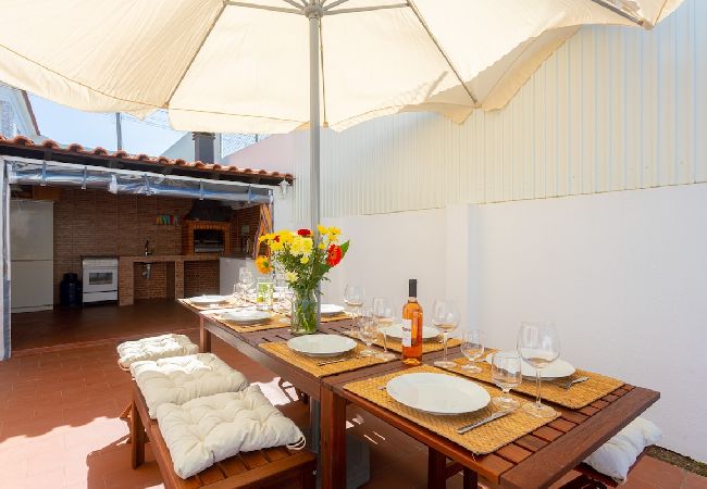 Villa in Charneca de Caparica - Villa Sol e Mar Villa in Charneca de Caparica - Villa Sol e Mar