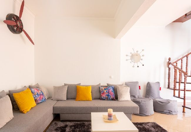 Villa in Charneca de Caparica - Villa Sol e Mar Villa in Charneca de Caparica - Villa Sol e Mar