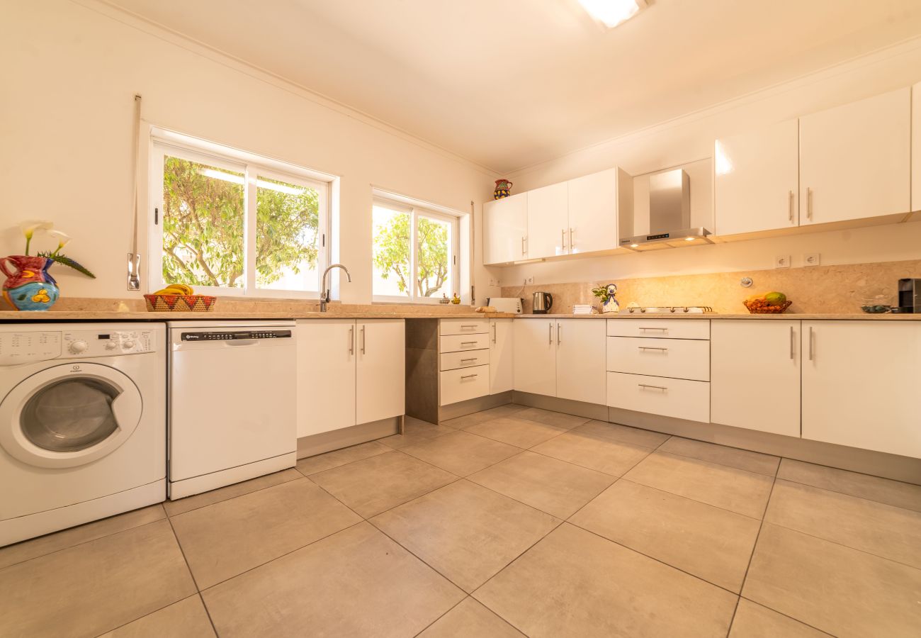 Villa in Aroeira - Villa Verdizela II