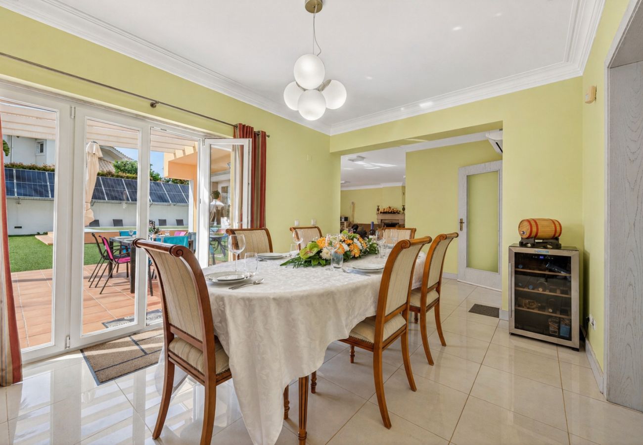 Villa in Cascais - Villa Quinta da Marinha II