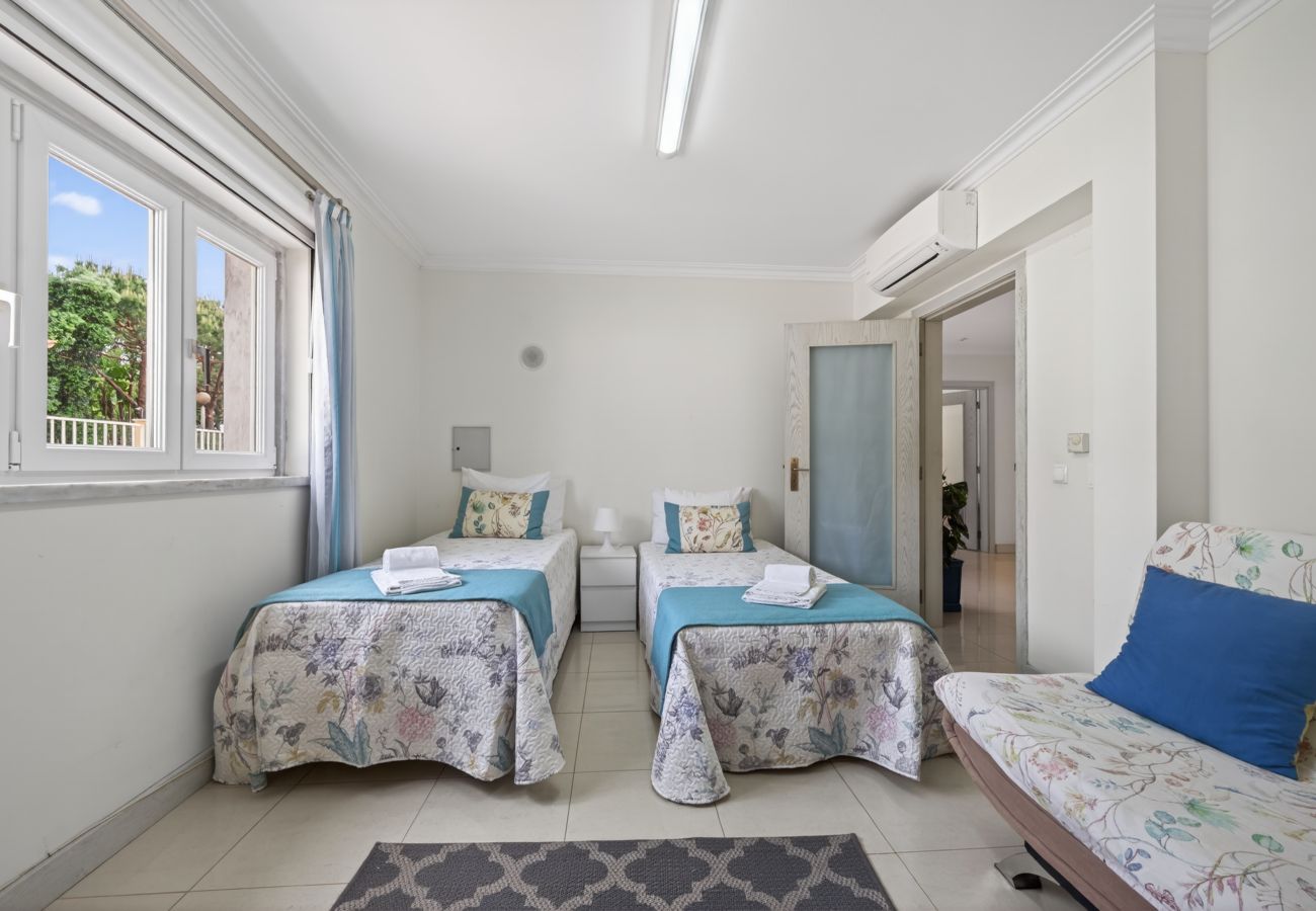 Villa in Cascais - Villa Quinta da Marinha II