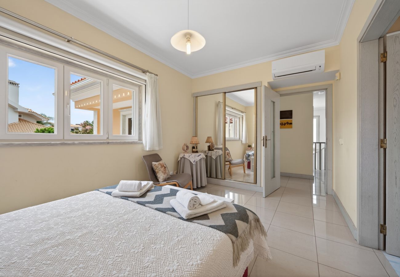 Villa in Cascais - Villa Quinta da Marinha II