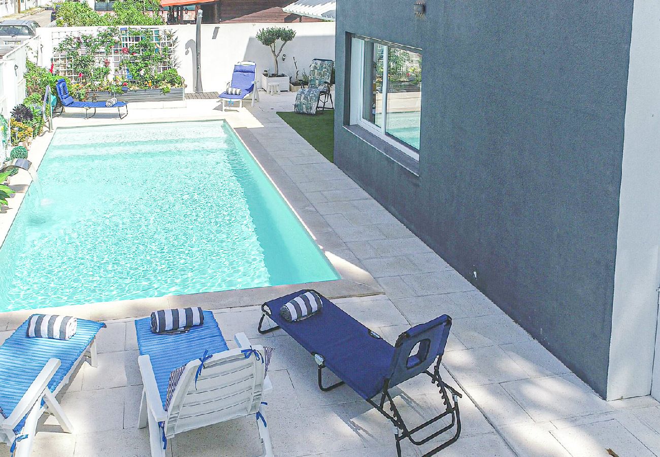 Villa in Aroeira - Villa Santi