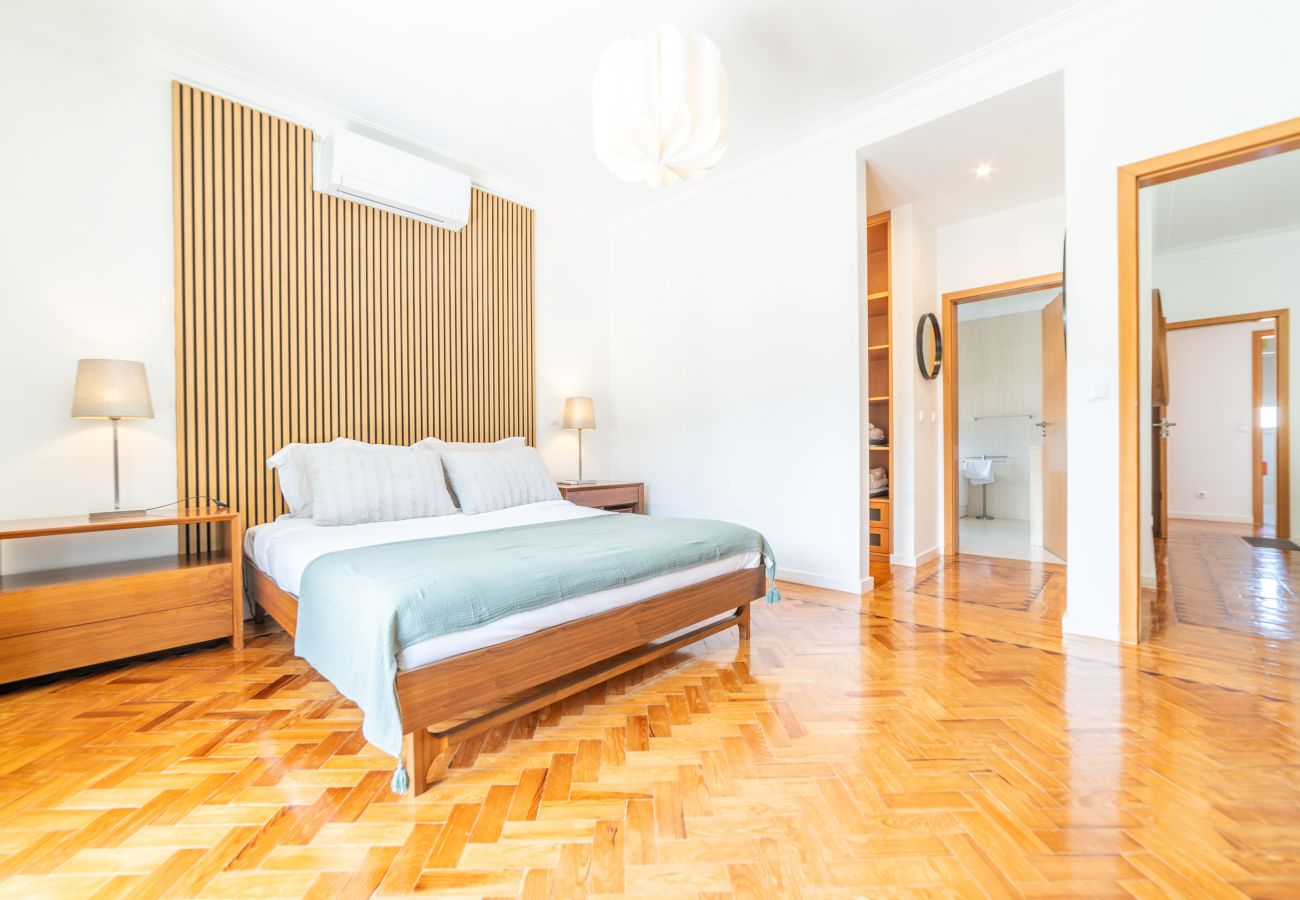 Villa in Charneca de Caparica - Villa Rosa Brava
