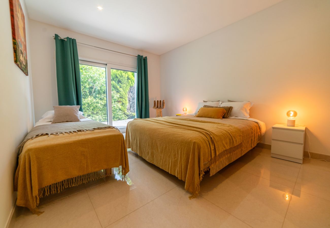 Villa in Aroeira - Villa Mirage