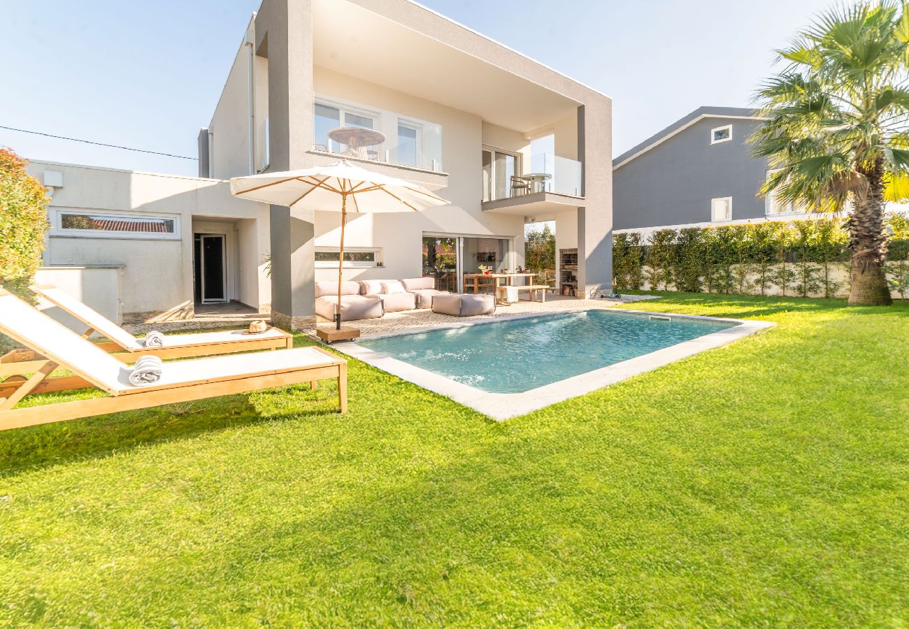 Villa in Aroeira - Villa Ceyda