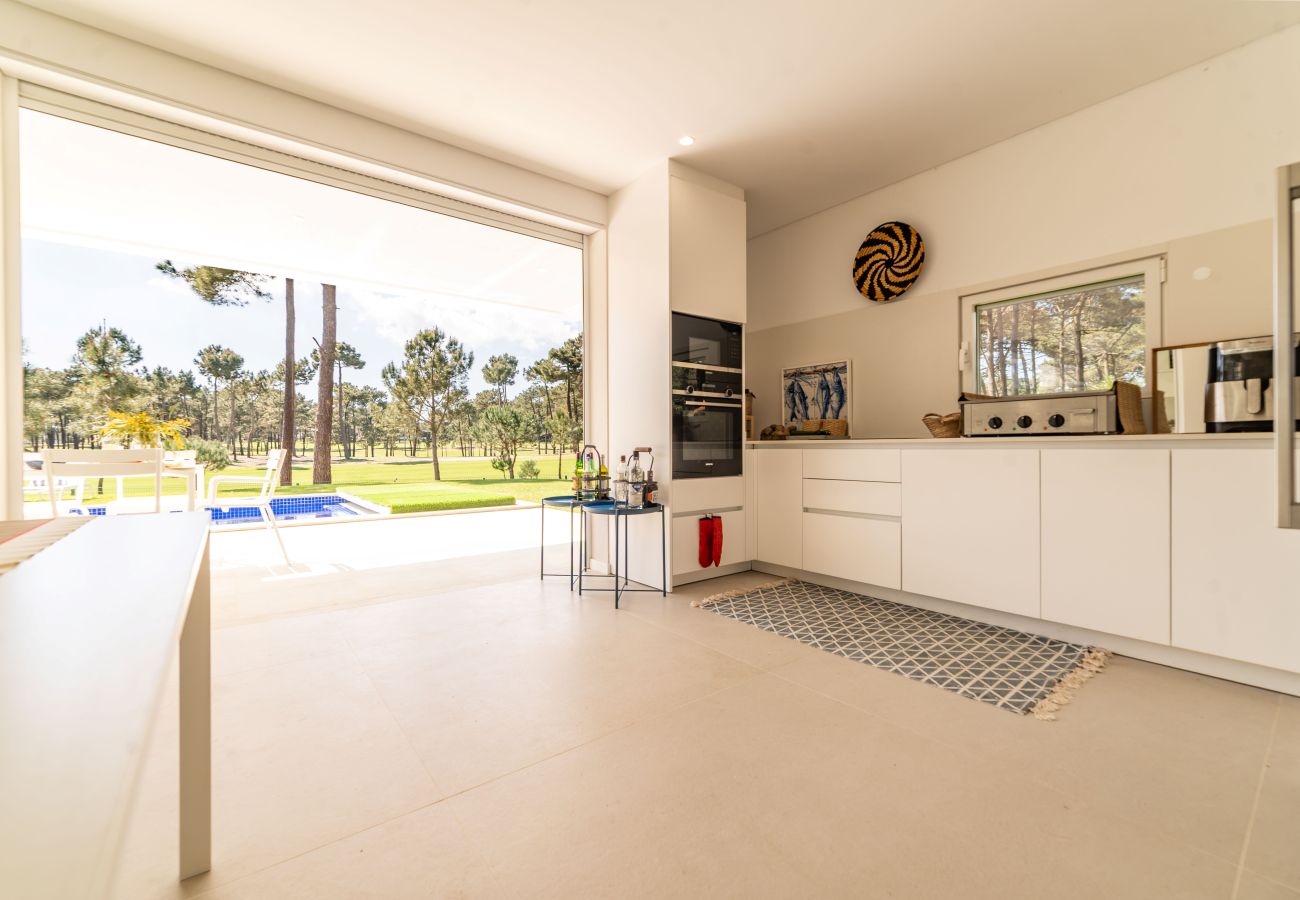Villa in Herdade da Aroeira - Villa Les Iris