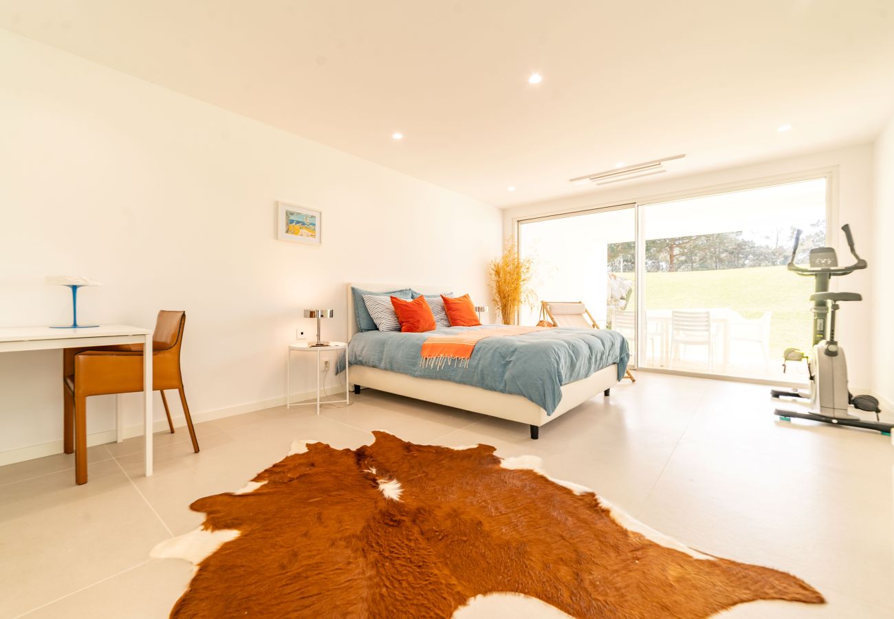 Villa in Herdade da Aroeira - Villa Les Iris