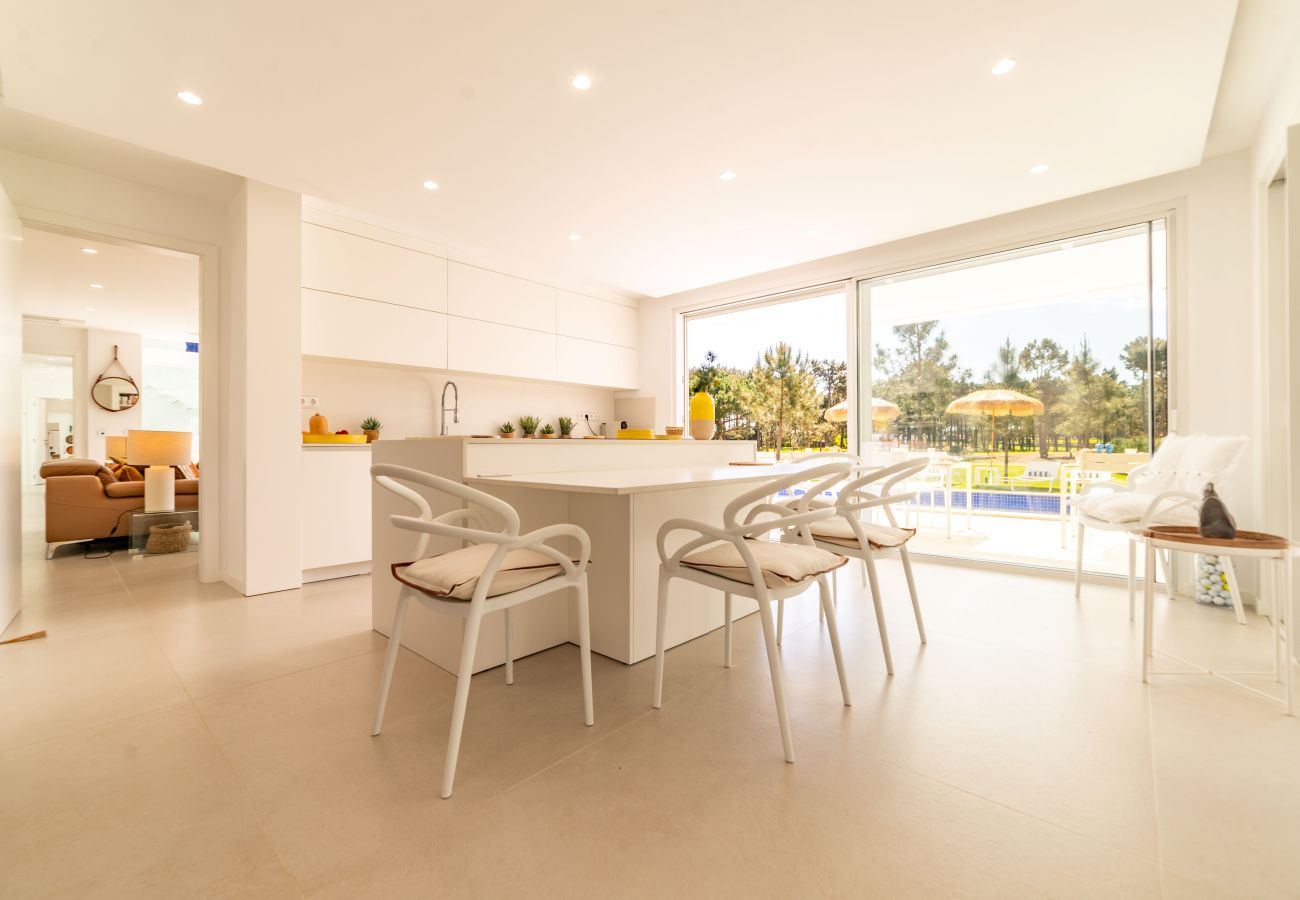 Villa in Herdade da Aroeira - Villa Les Iris