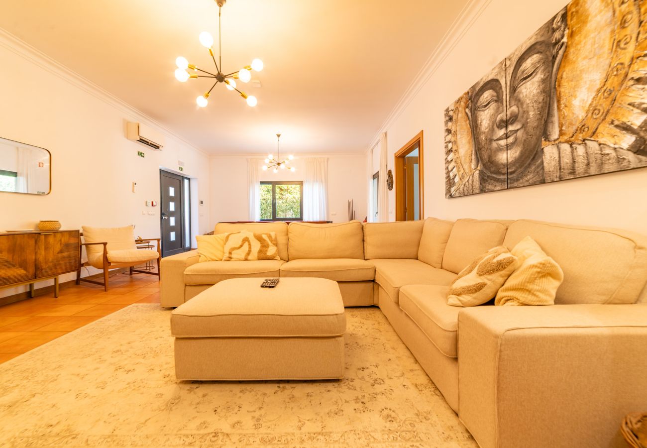 Villa in Quinta do Conde - Villa Aura