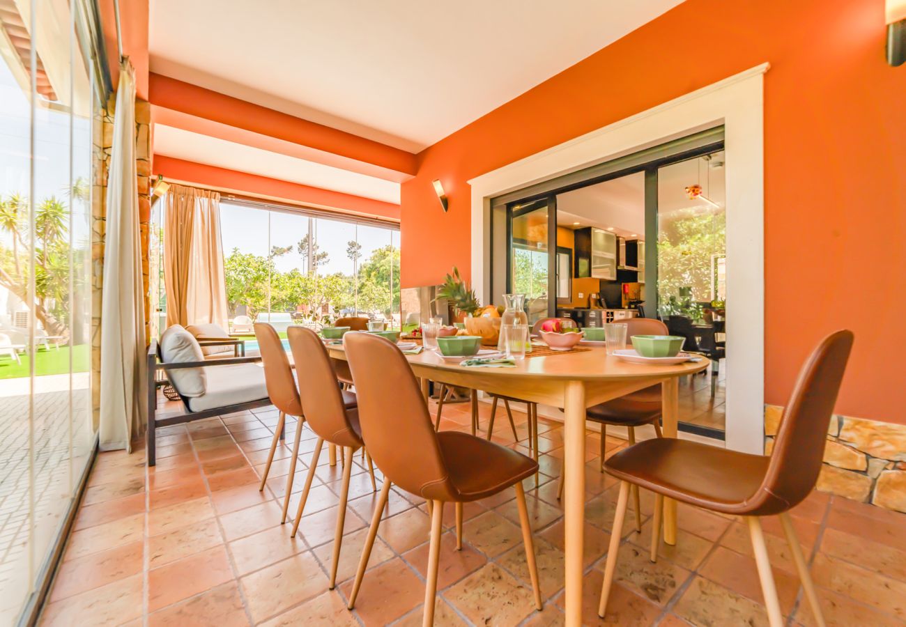 Villa in Quinta do Conde - Villa Aura