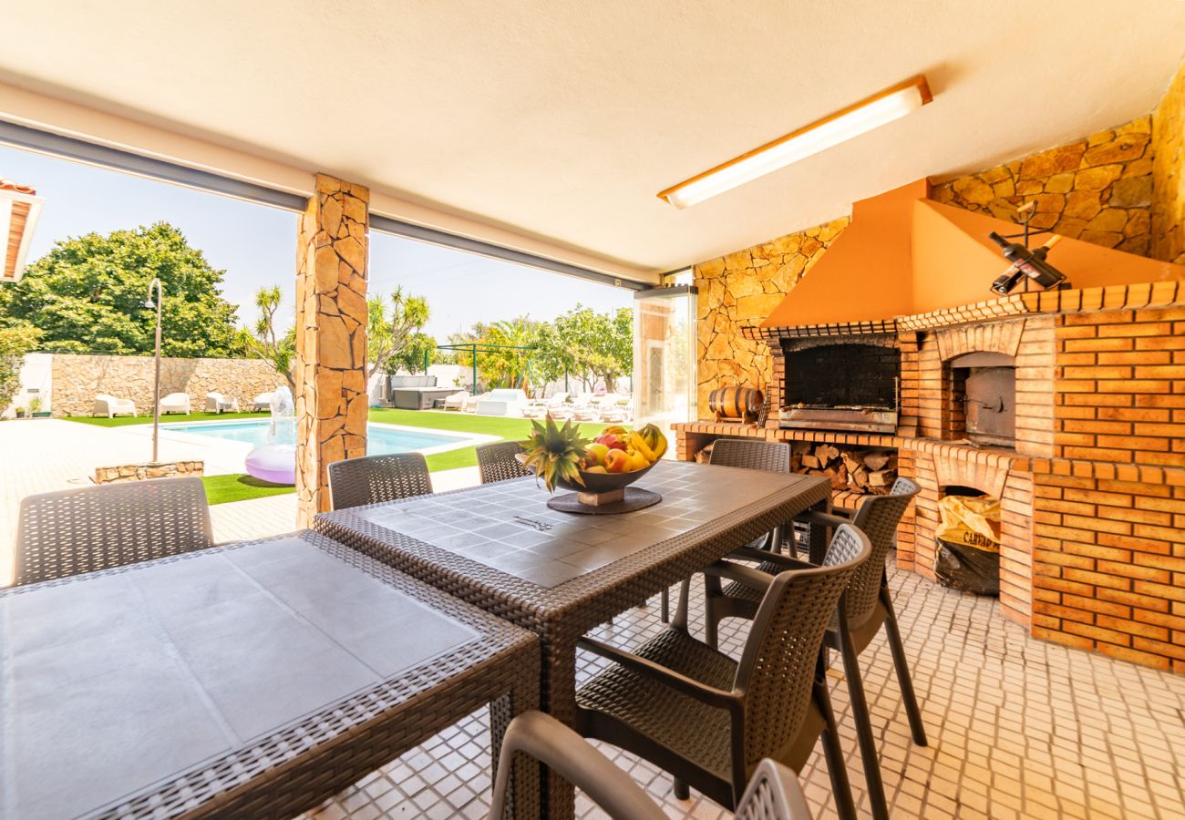 Villa in Quinta do Conde - Villa Aura