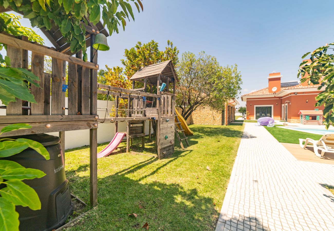 Villa in Quinta do Conde - Villa Aura